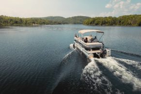 Auberge Lac-à-L'eau-Claire, Mauricie - Bateau sur le lac