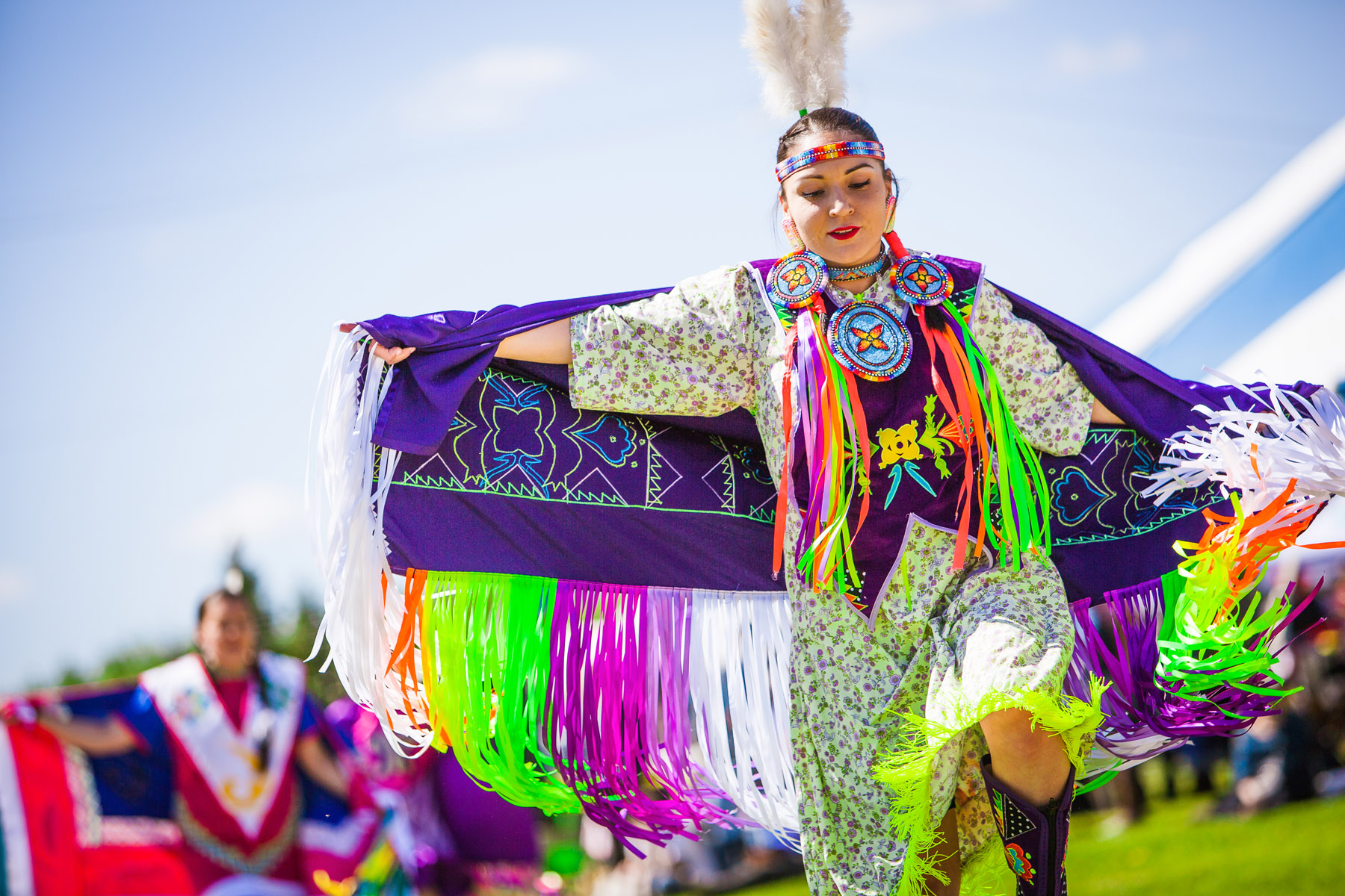 La Route des PowWow Québec le Mag