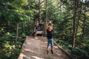 L'Odyssée des Bâtisseurs Saguenay-Lac-Saint-Jean - Aire de jeux extérieure