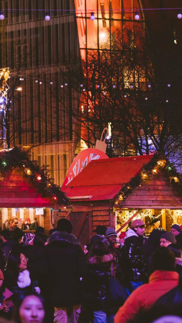 Merci à @onyva.montreal pour cette superbe vidéo de Noël !

 🎄 Le Grand Marché de Noël de Montréal
📍 Quartier des Spectacles
📅 22 novembre au 30 décembre 2024

✨ Le parcours féerique débute aujourd’hui ! Venez découvrir la magie des fêtes en plein cœur de Montréal. 🎅

#MarchéDeNoël #Montréal #espritdesfêtes #montrealevent #quebeclemag #quebec #qc #montreal #mtl #mtlmoments #montrealcity